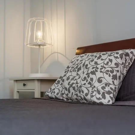 Wait 'n Sea Apartman